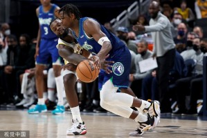  爱德华兹生涯新高四十一分，森林狼加时险胜步行者  