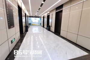  多特蒙德客场遭逼平，争冠形势再生变数  