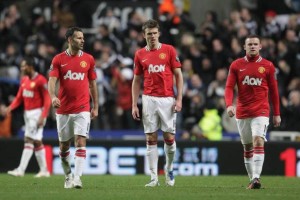  曼联防守漏洞百出，遭纽卡斯尔连灌四球