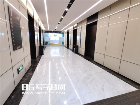  多特蒙德客场遭逼平，争冠形势再生变数  